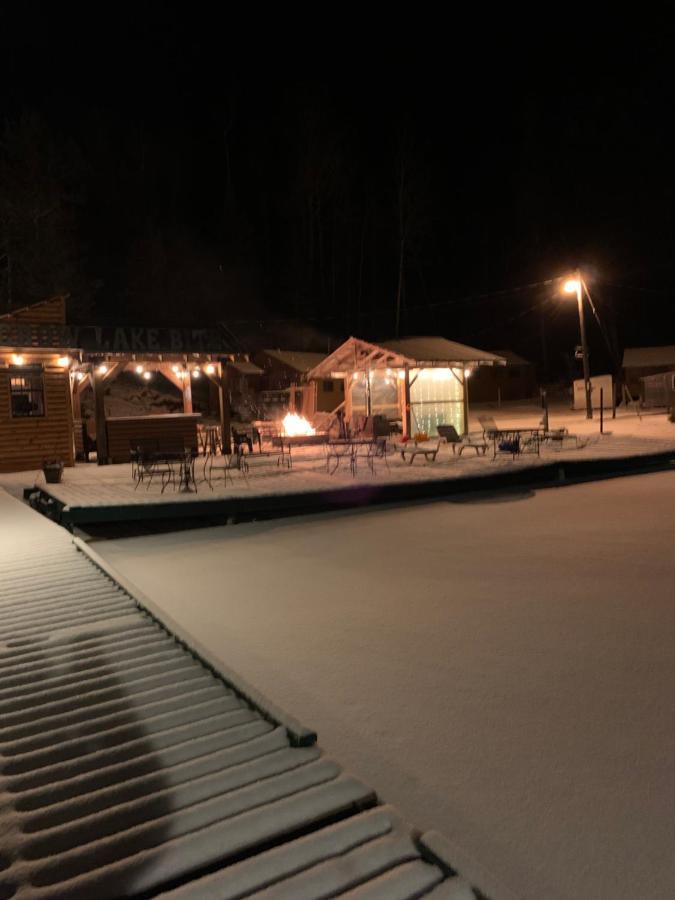 Muskie Bay Resort Nestor Falls Exterior photo